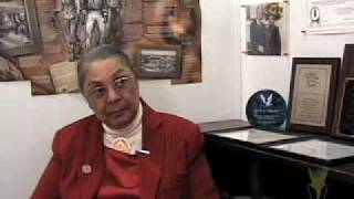 Elizabeth Edmonds : Brown v. Board