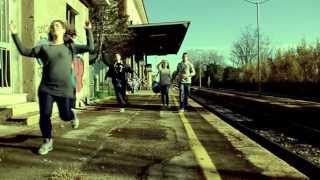 Video thumbnail of "mirco menna - Portati da un fulmine"