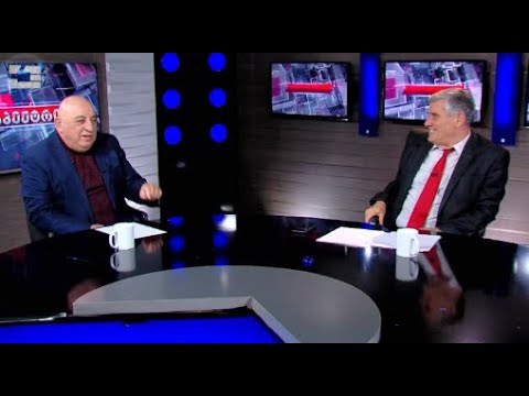 ხალხი იდიოტი ხომ არ გგონიათ? ხელისუფლება  ყველას ხელს უყოფს ჯიბეში,  დაგვცინის  - გელბახიასნი