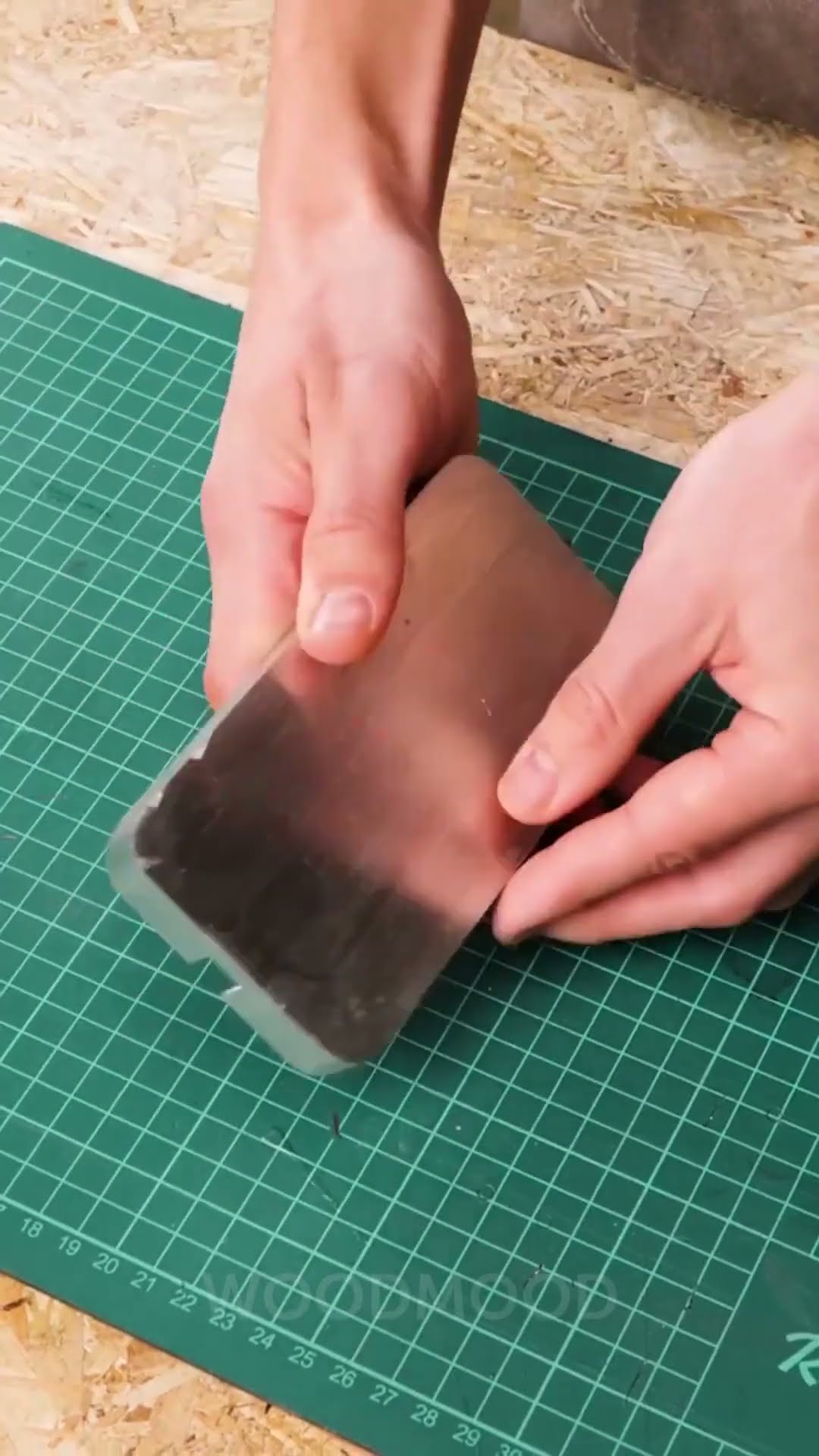 Repurposing laptop into solid phone case!