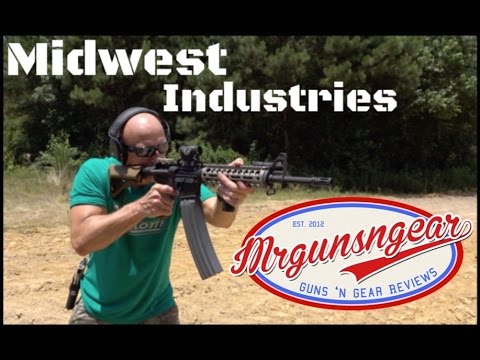 Midwest Industries Two Piece Drop In AR-15 Handguard Review (HD)
