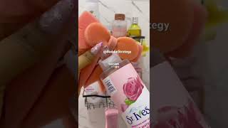 Rainy night shower routine 🎀🫧🌸☔️ #hygiene #nighttimeskincareroutine #softskin