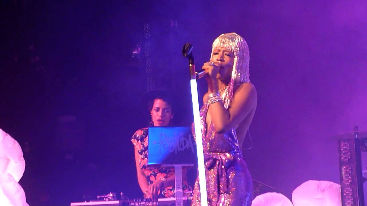 Kelis Millionare (Music Box, Fonda Theatre, Los Angeles 7/23/10