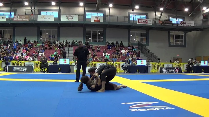 IBJJF Dallas Open 2016 - Danielle Alvarez (Alvarez BJJ) vs. Cheri Muraski (Easton BJJ)