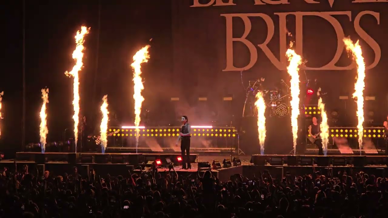 Black Veil Brides - In The End (Live @ Wembley Arena | 30/10/24)