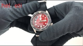 CLOSE LOOK: Seiko 5 SRPE83K1 Brian May Red Special Limited Edition - YouTube