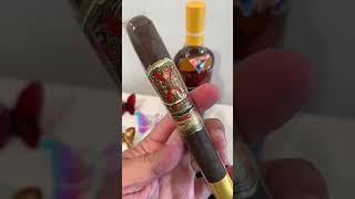 #Macallan Concept 3 #rare Opus X Arturo Fuente 👌🏽 Housing precious #cigars in TISFA Travel Humidor