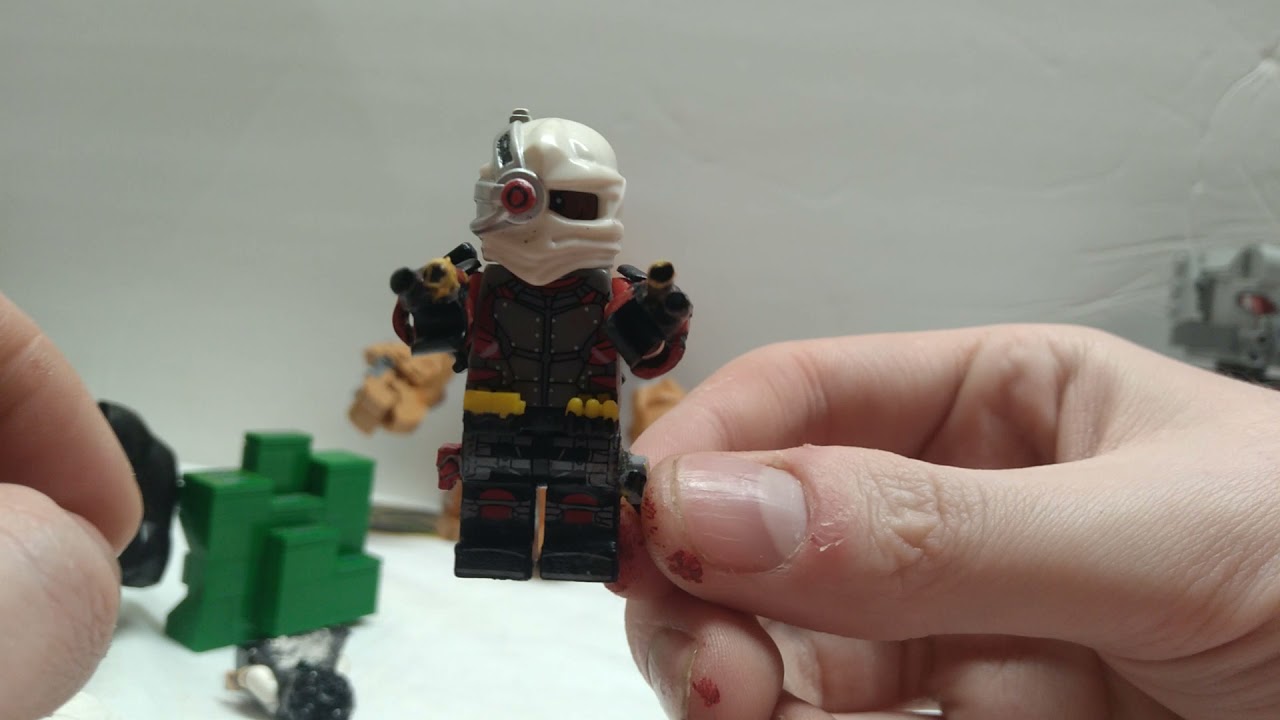 Lego Deadshot