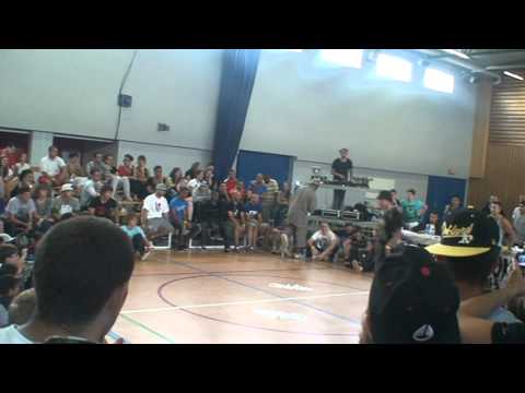 demo jury Battle Breakdance "Straight to the Floor"