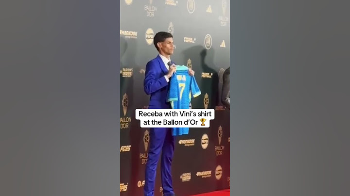 Receba has arrived at the Ballon d’Or ceremony 🇧🇷💚 (via DoentesPFutebol/X)