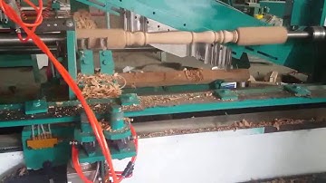 Máy tiện gỗ tự động tốc độ cao để làm lan can gỗ, tay vịn bằng gỗ, cột cầu thang gỗ