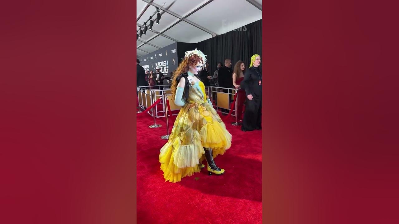 Picture Chappell Roan at the #grammys #Glambot #grammys2025 Picture Chappell Roan at the #grammys #Glambot #grammys2025