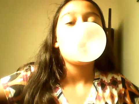 Como Fazer Uma Bolha De Chiclete Enorme Chegue Perto Da Tela YouTube como-fazer-uma-bolha-de-chiclete-enorme-chegue-perto-da-tela-youtube