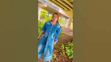 I have to save her! #HanhLamofficial #kindness #help #hero #respect #action