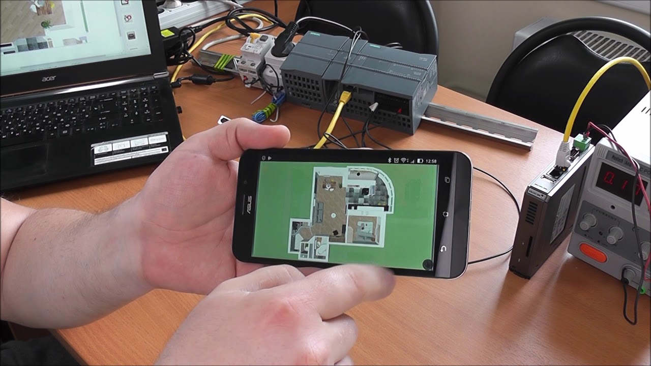 Облачная панель оператора CMT-SVR-100 Weintek для "Умного дома".