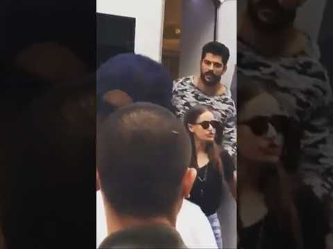 Какие поклонницы 😂😍 Фахрие Эвджен и Бурак Озчивит | Fahriye Evcen ve Burak Ozcivit