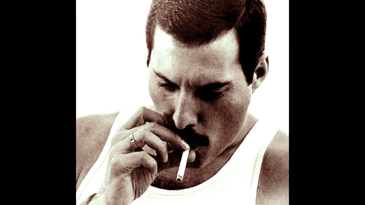 what cigarettes did freddie mercury smoke I believe Freddie started smoking to give his hands something to Freddie Mercury: "Rock 'n' Roll