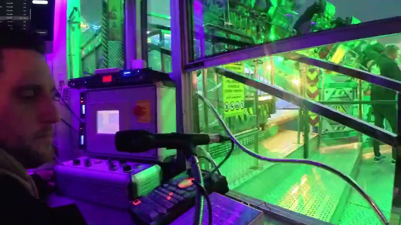 Operator view (Paybox View) Mr Gravity (Oberschelp) Lukasmarkt (kirmes) (kermis)  Mayen 2022