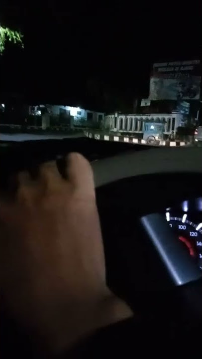 #storywa nyetir mobil avanza malam di alun alun Magetan