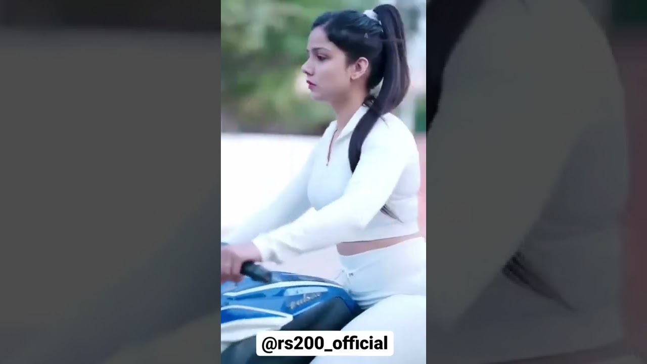 Pulsar Rs 200 Lover/ cute Girl Riding /Cute Girl Status Whatsapp status