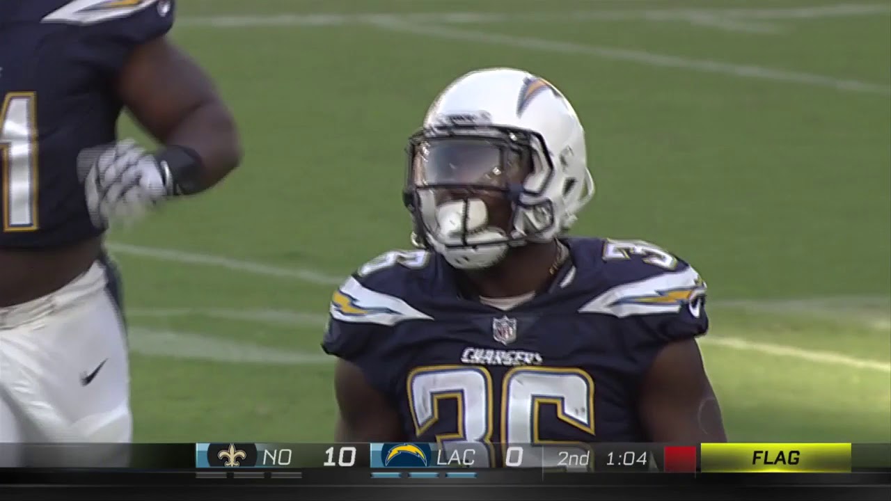 Desmond King overpowers blocker for sack!