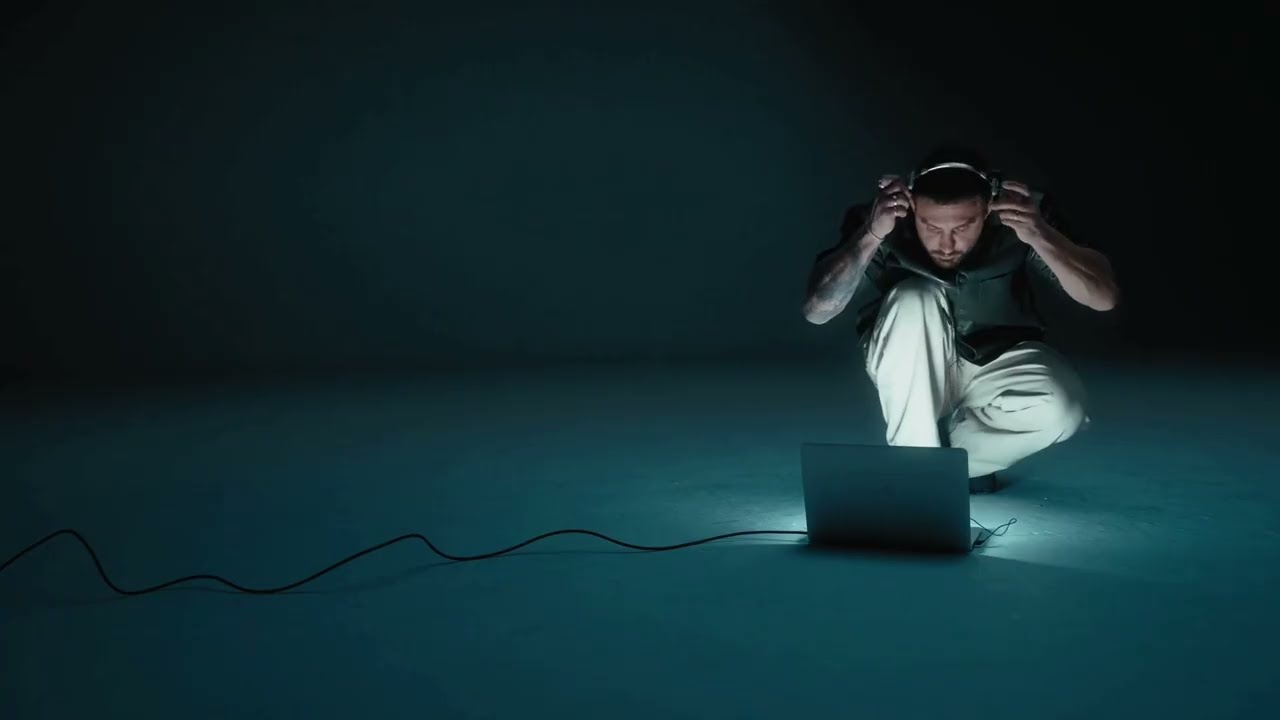 Watch Hot Since 82, Kuuda - Time (Official Visualiser) on YouTube Watch Hot Since 82, Kuuda - Time (Official Visualiser) on YouTube