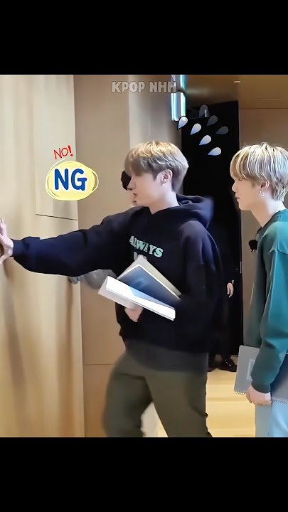 Jhope Opens The Door Expectation Vs Reality 😂🤣 #shorts #bts #jhope