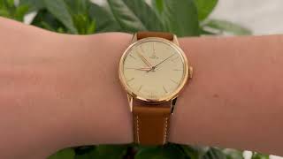 Vidéo: Montre Omega en or rose 18 Cts de 1953. Mécanique. Calibre 283. 34 mm.