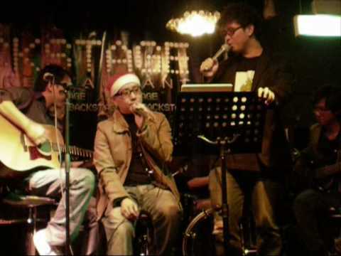 Clement Lo featuring Backstagers (Last Christmas)