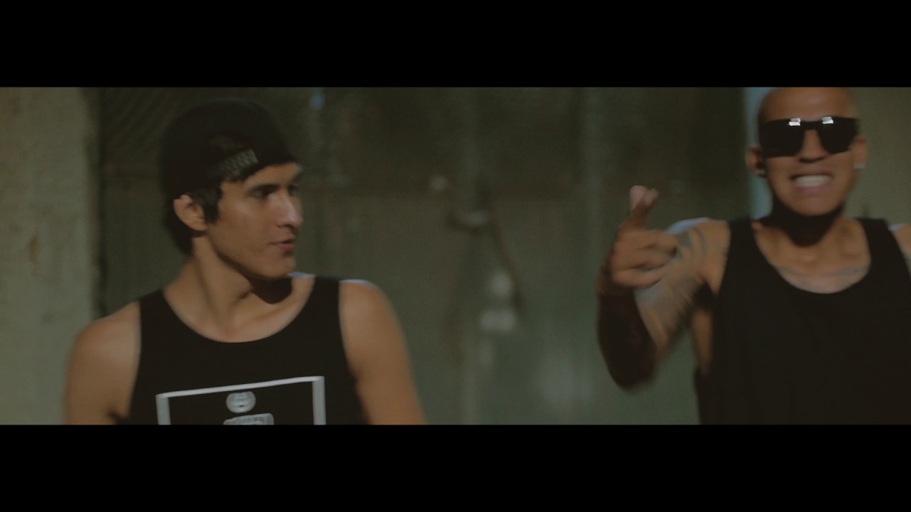 Lefty SM //  Insanos  //  feat //  Beejay  // (Video oficial)