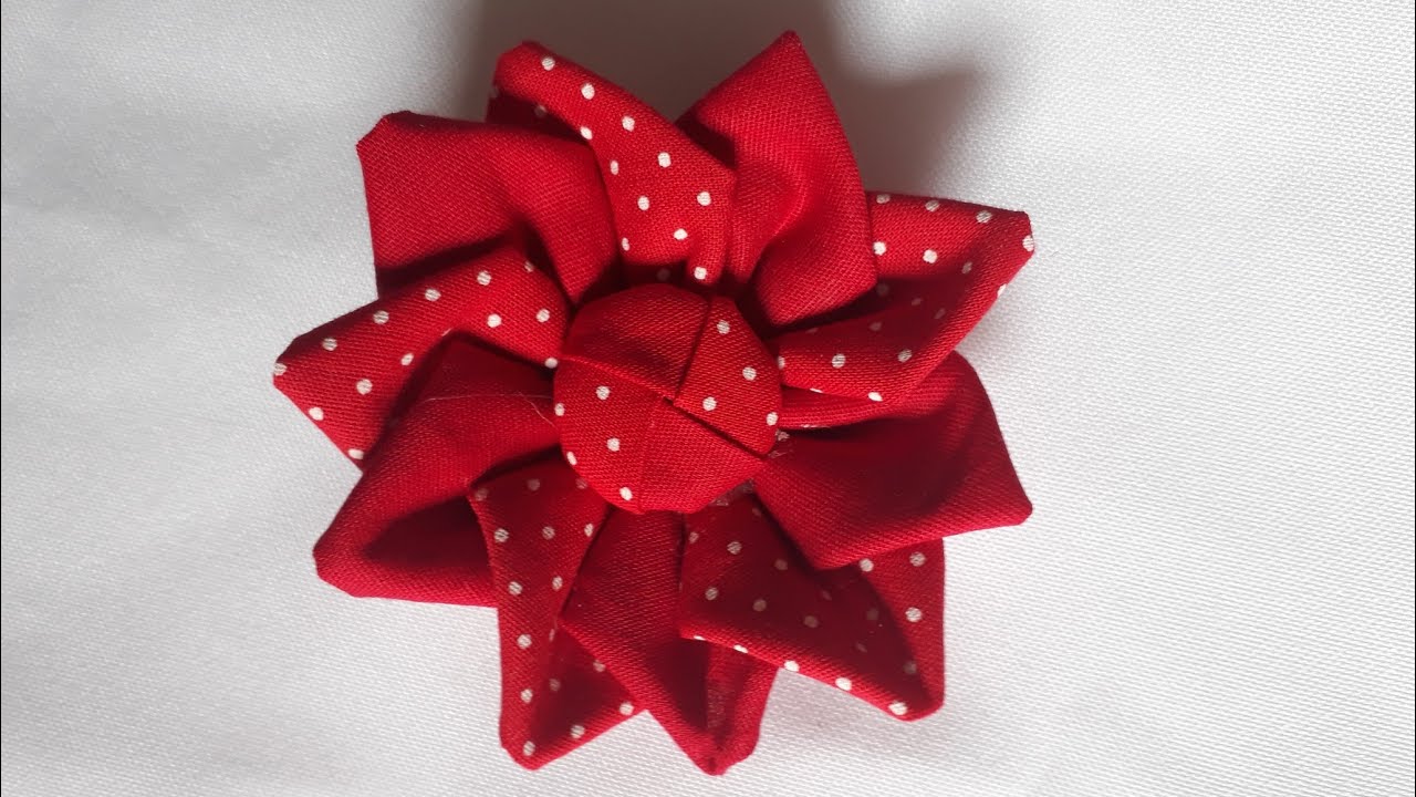Como fazer flor diferente com retalho/fuxico
