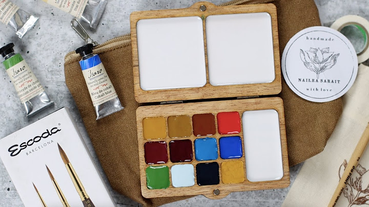 Wooden Watercolor Palette, featuring Isaro Watercolors