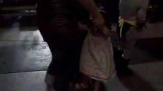 Lola Dancing In Miami