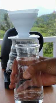 Khusus buat para pecinta kopi nih! kenalin V60 dari Smart Hill Camp.☕☕