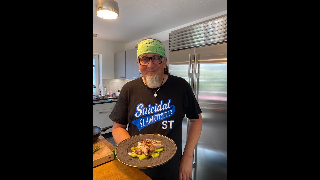 Calamari gefüllt & Gurkensalat - Stefan Marquard @ Home "ungeschminkt & ungeschnitten"