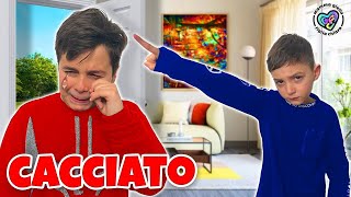 FIGLIODIEGO BULLO CACCIA DI CASA IL SUO MIGLIORE AMICO FRANCESCO..