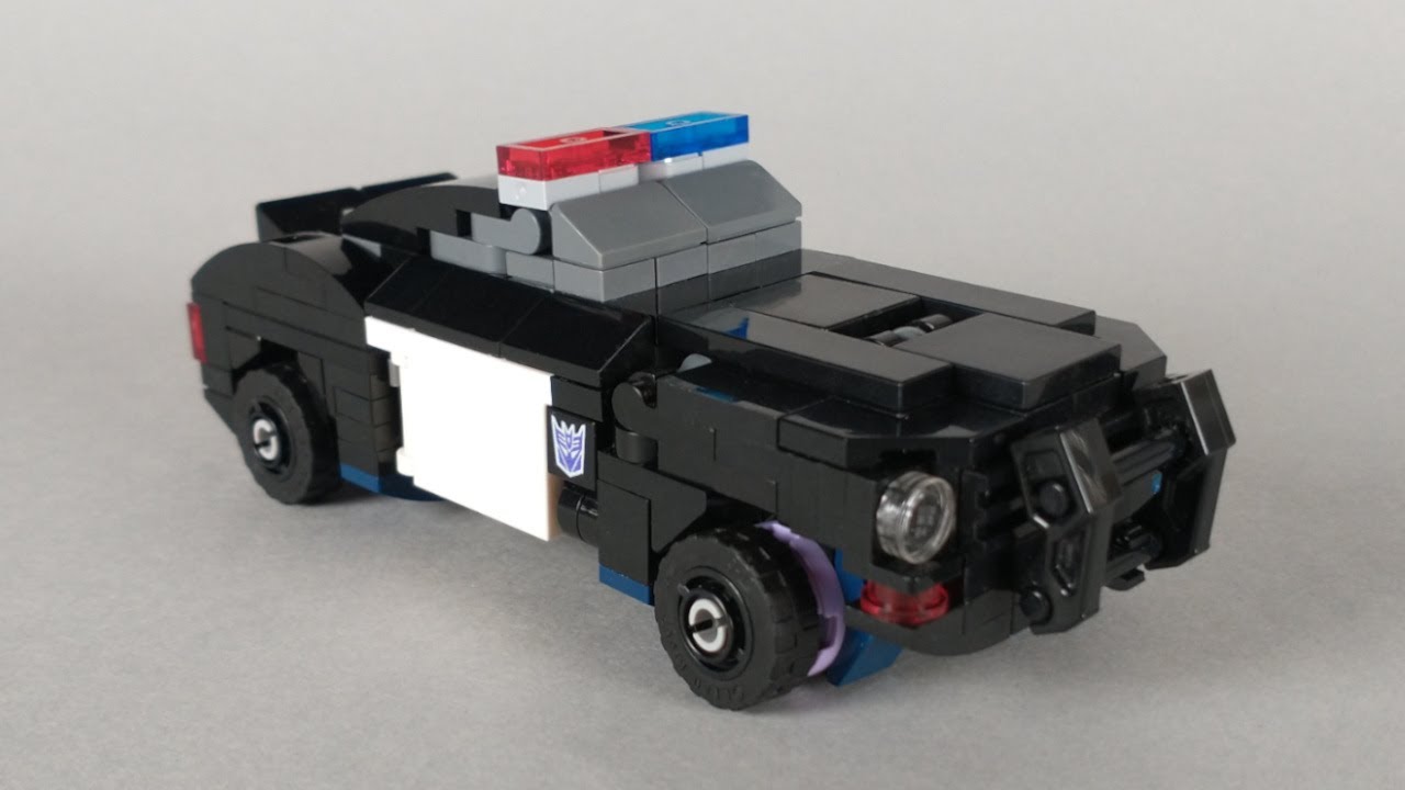 Lego Transformers #81: G1 Barricade