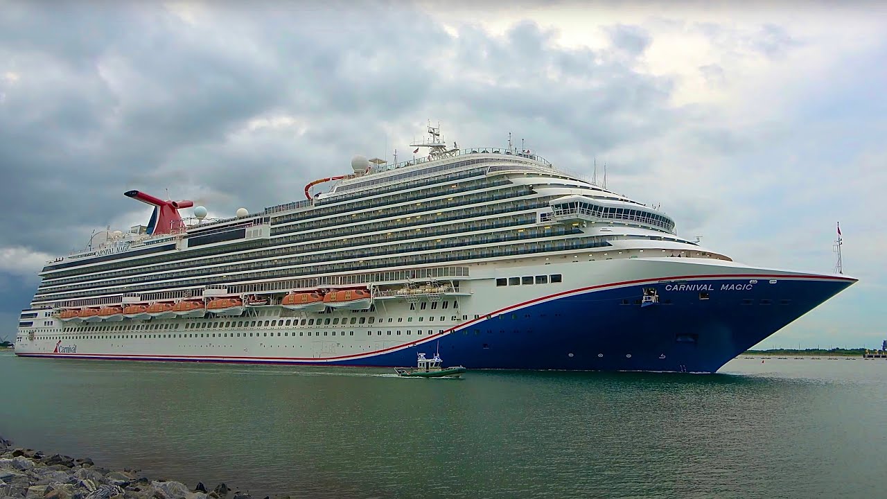 Carnival Magic Activities Cabins Deck Plans Reviews Cruisebe