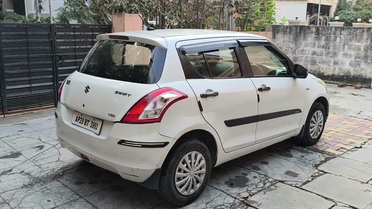 Mfg 2012 Reg 2013 maruti Swift ldi diesel mt reading 126,000 location nagole ph 8121563669