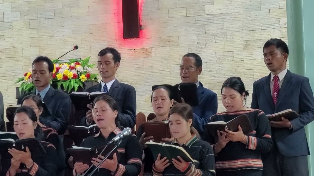 KƠYÂO BƠRƠKAL, ANIH KHUA YANG DŌ TƠGUAN IH GLĂI __MRÔ 366 PUL ADOH : SANG ƠI ADAI PLEI SAO ĐÚP 