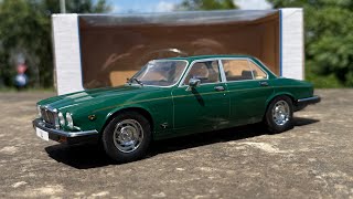 1:18 Jaguar XJ (green) - Model Car Group (Unboxing)