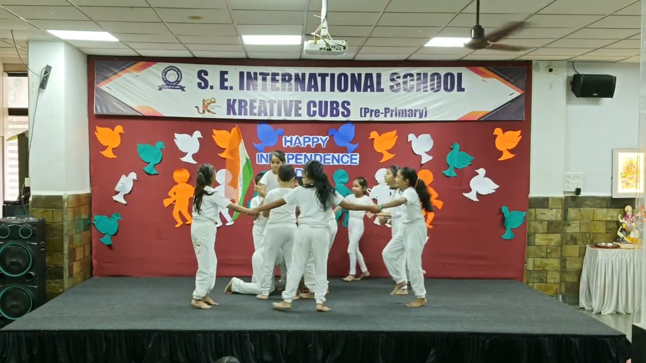 Primary kids groove with pride, celebrating India’s spirit this Independence Day 🇮🇳🎉