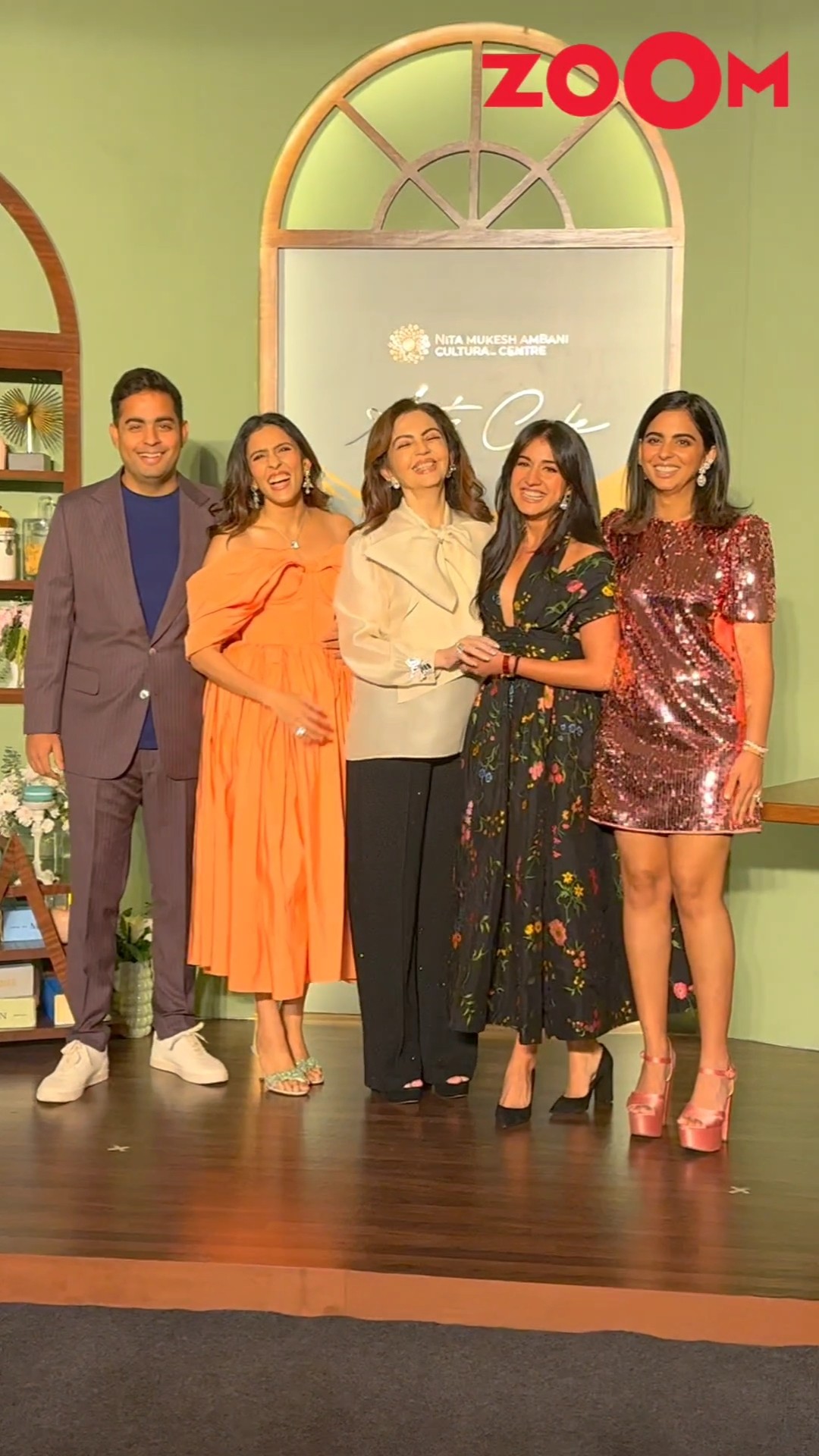 Nita Ambani POSES with kids Akash-Shloka, Isha Ambani \u0026 Radhika Merchant ? #shorts #nitaambani