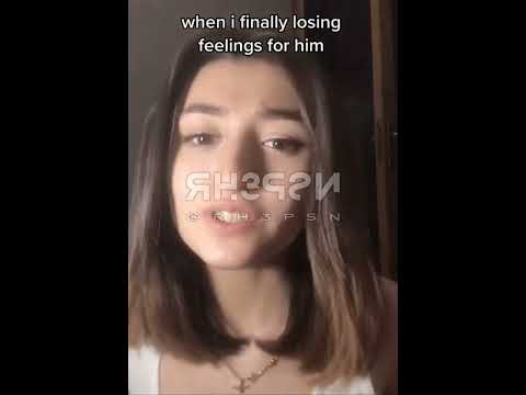 02 Julia Tiktok | @RH3PSN