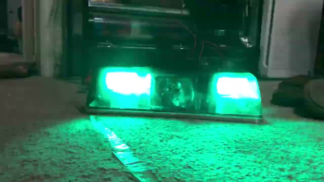 GREEN Whelen Respond-A-Strobe (Responder series) mini bar lightbar