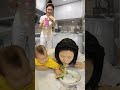🫓😆 Funny baby really wants to eat pancakes