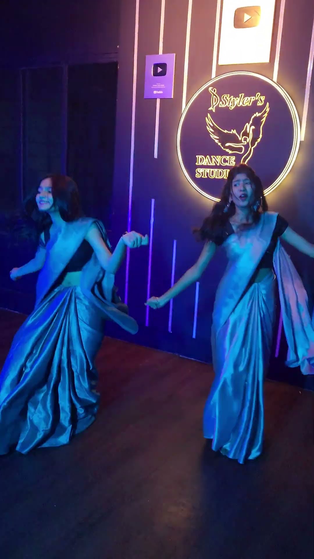 Iski Uski...#dstylersdancestudio  #iskiuski #trending  #bollywoodstyle  #bollywoodsong