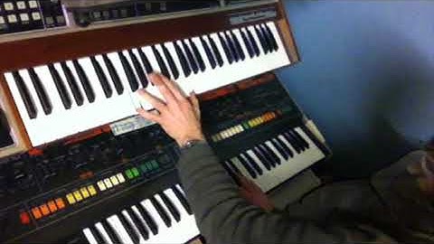 Another Memorymoog & Jupiter8 video...