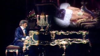 Leapin&#39; Lizards: Liberace plays a Strauss-Medley * with the Dancing Waters (1978)