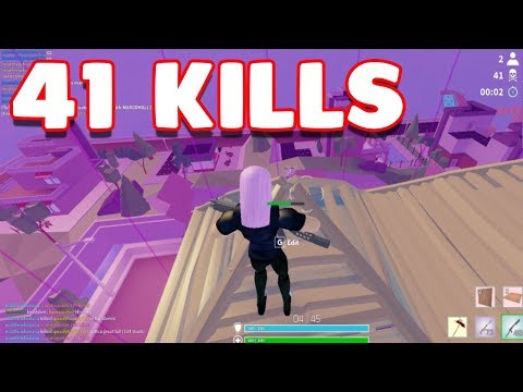 This Kid Got 41 Kills In Strucid Zone Wars Youtube - strucid roblox amazing clips and kills youtube